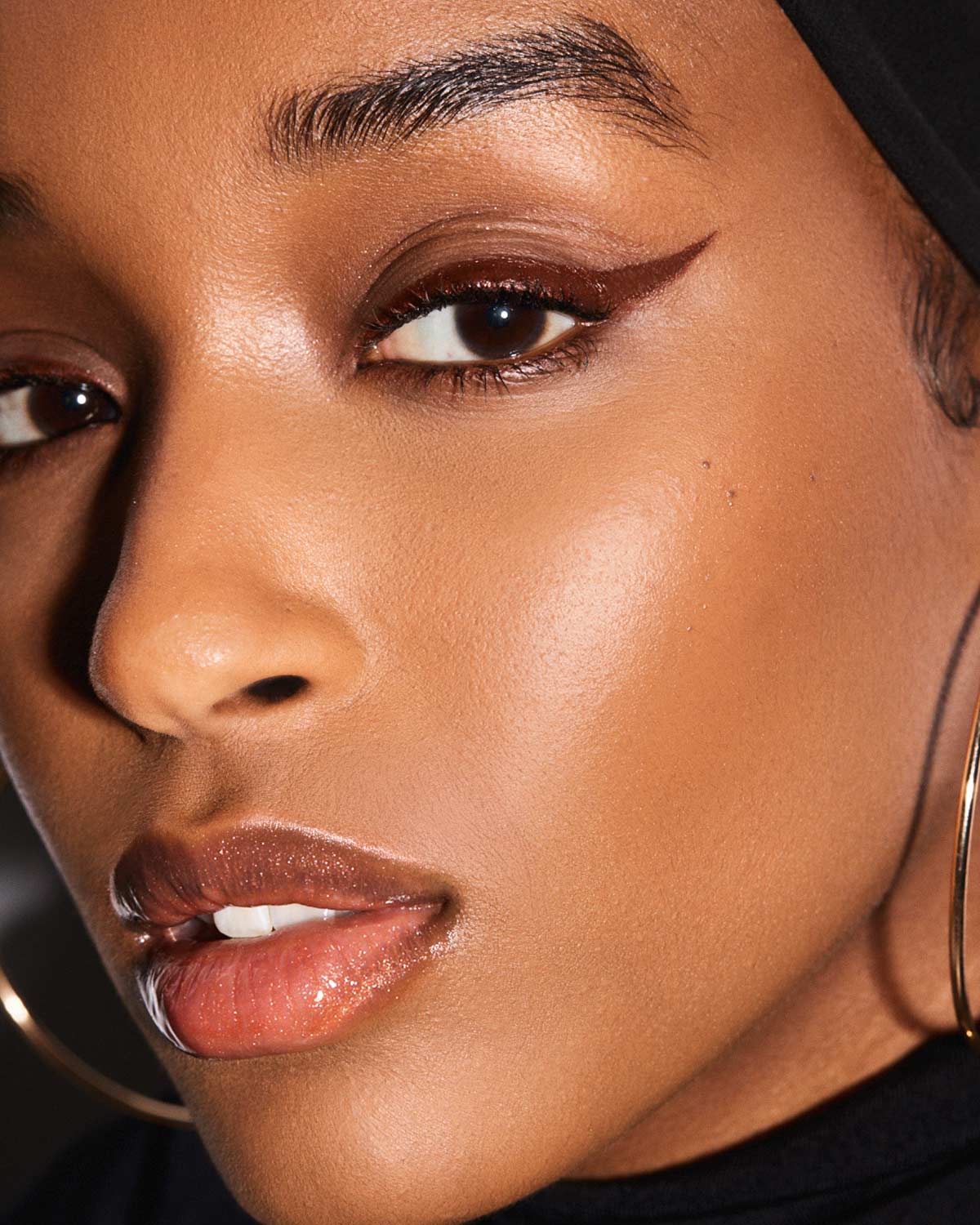 Flyliner Longwear Liquid Eyeliner ¡ª In Big Truffle